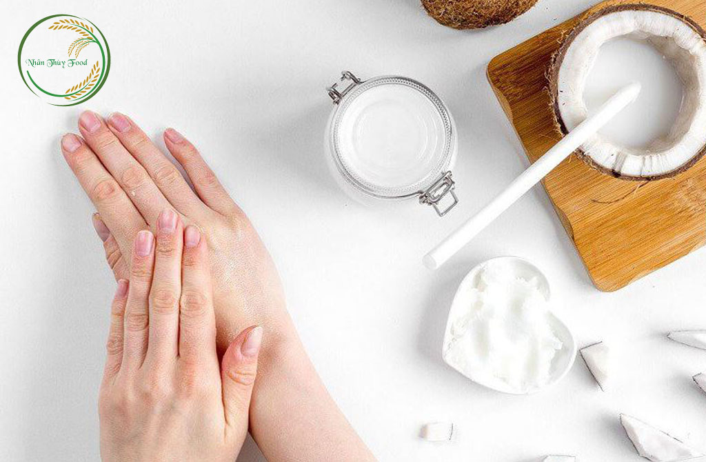 Một số lưu ý khi sử dụng dầu dừa